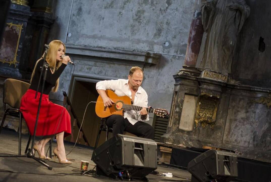 O. Kolobovaitė ir A. Globys kviečia pasiklausyti pietietiškos muzikos