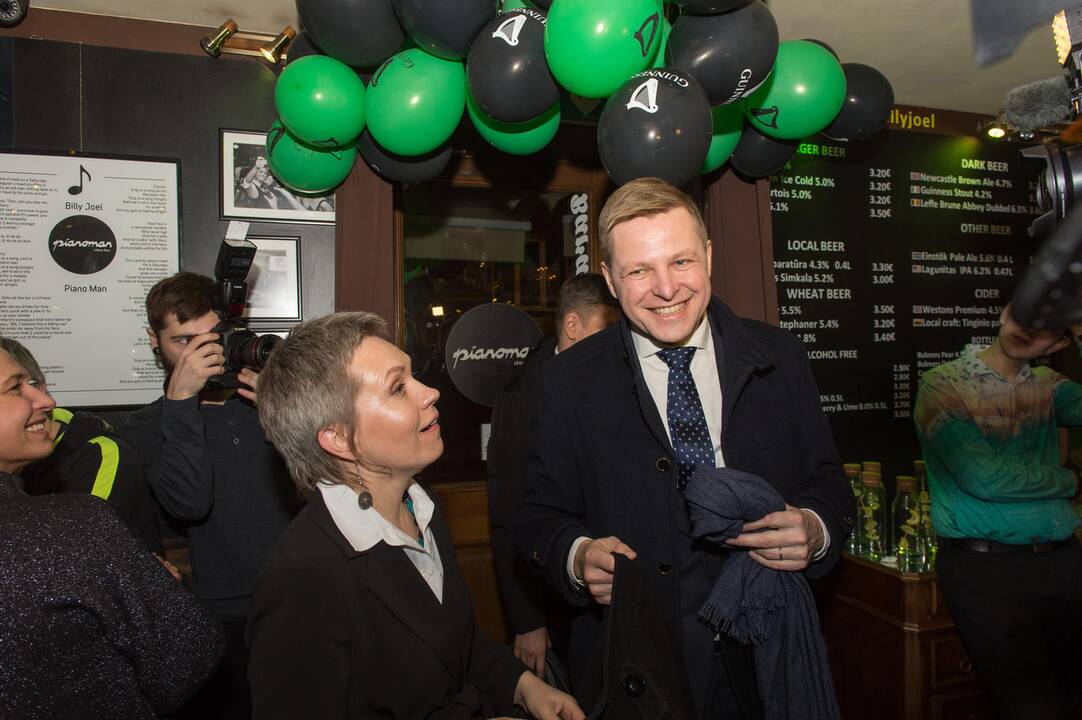 Kandidatai į merus laukia rinkimų rezultatų