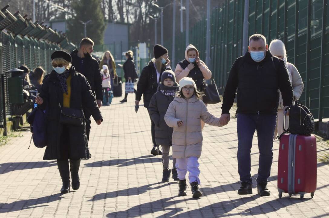 Nuo karo bėgantiems ukrainiečiams nebus privaloma prašyti prieglobsčio