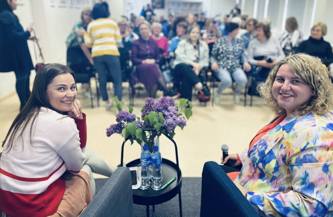 Esmė: „Filmai, kuriuose daug veiksmo, – lyg greitasis maistas mūsų gyvenime. Knygai reikia erdvės ir laiko“, – palygina skaitymo ambasadorė J. Šeduikytė. 