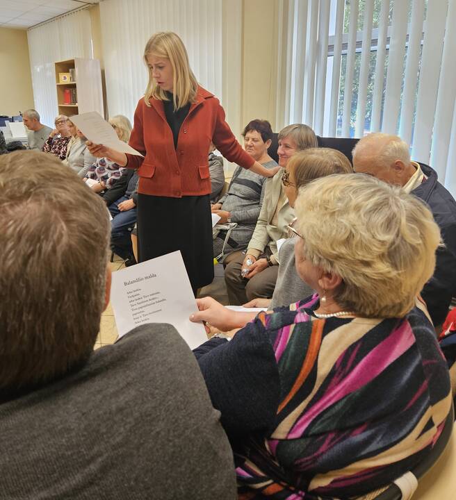 Esmė: „Filmai, kuriuose daug veiksmo, – lyg greitasis maistas mūsų gyvenime. Knygai reikia erdvės ir laiko“, – palygina skaitymo ambasadorė J. Šeduikytė. 