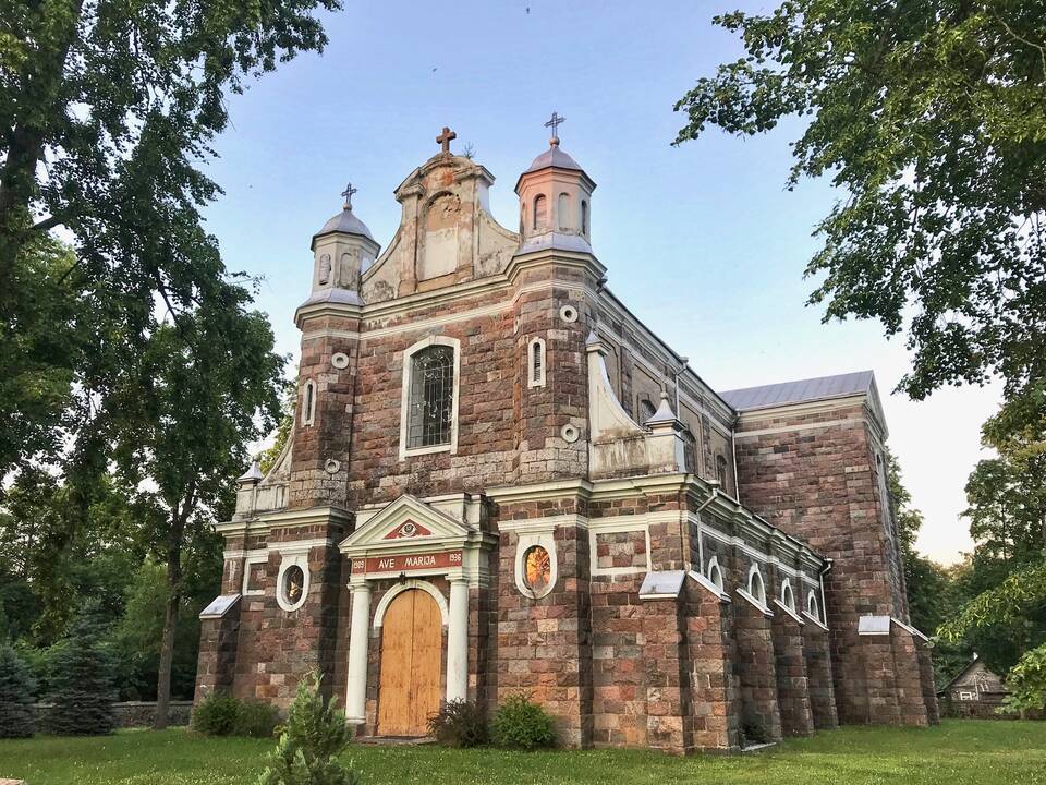  Kartu: J. ir N. Lingiai su savo sūnumi Luku po Lietuvą keliauja nuo tada, kai mažajam sukako trys savaitės.