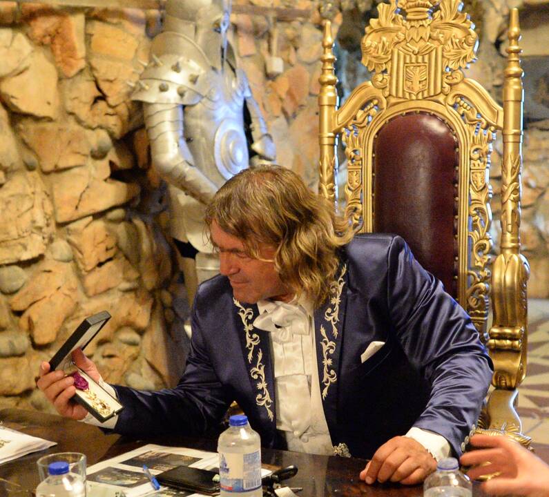 Svajonė: „Pilis yra mano likimas, ją kūriau ir už viską mokėjau ne pinigais, o savo gyvenimu“, – sako per du dešimtmečius pilį pastatęs ir joje gyvenantis G. Tumpalovas.