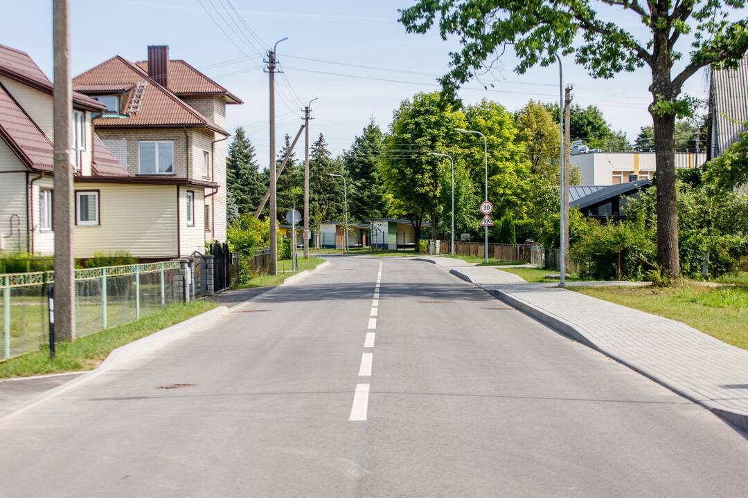 Jungtis: Teleičių kaime (Garliavos apylinkių seniūnija) rekonstruota Mokyklos gatvė, jungianti Artojų ir Vasario 16-osios gatves.