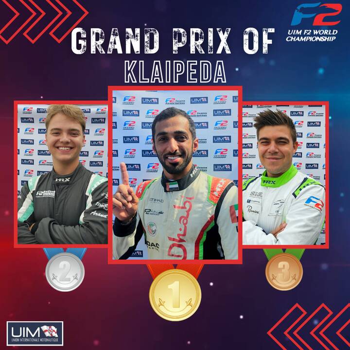 F2 pasaulio čempionato etapo Klaipėdoje prizininkai prieš teisėjų komisijos posėdį.