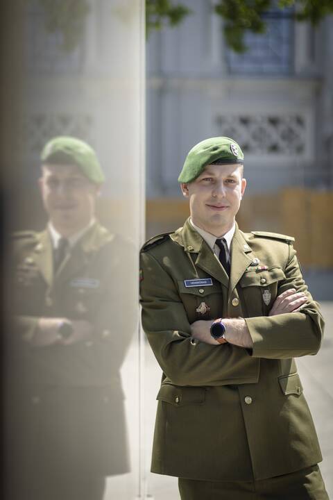 Patirtis: Klaipėdos E. Galvanausko profesinio mokymo centro devintokai praplėtė savo pilietiškumo ir gynybos įgūdžių žinias praktiniuose užsiėmimuose.