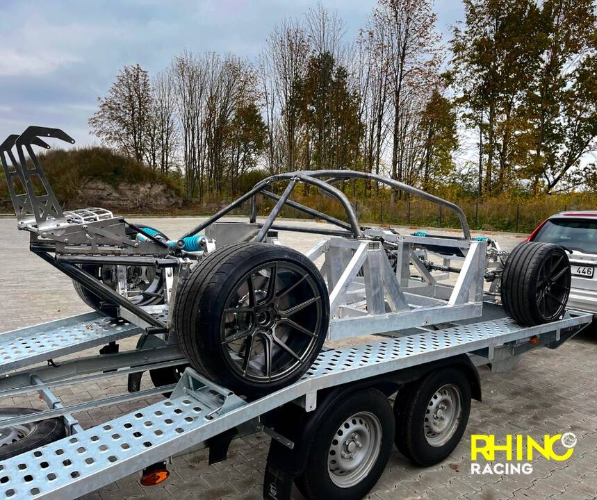 Idėja: kauniečiai siekė sukurti lenktyninį automobilį, kuriuo galima važiuoti ir gatvėmis