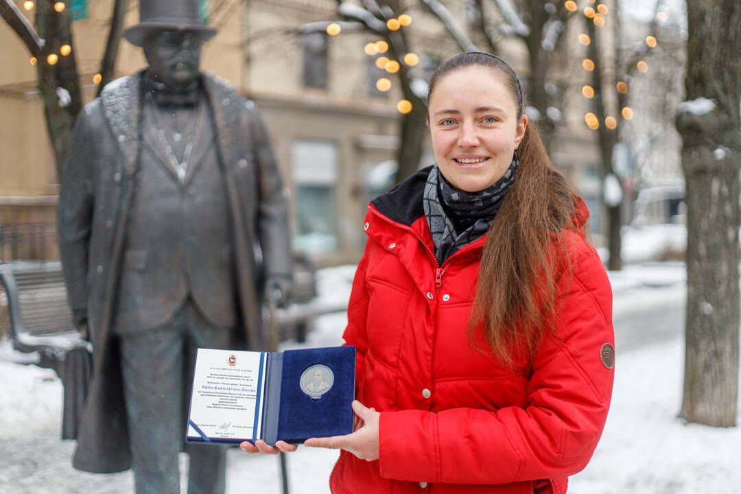 Įvertino: E. Šileikė yra sukaupusi visą lentyną apdovanojimų už žurnalistinę veiklą, tačiau burmistro  J. Vileišio medalis – vienintelis, skirtas gimtojo miesto.