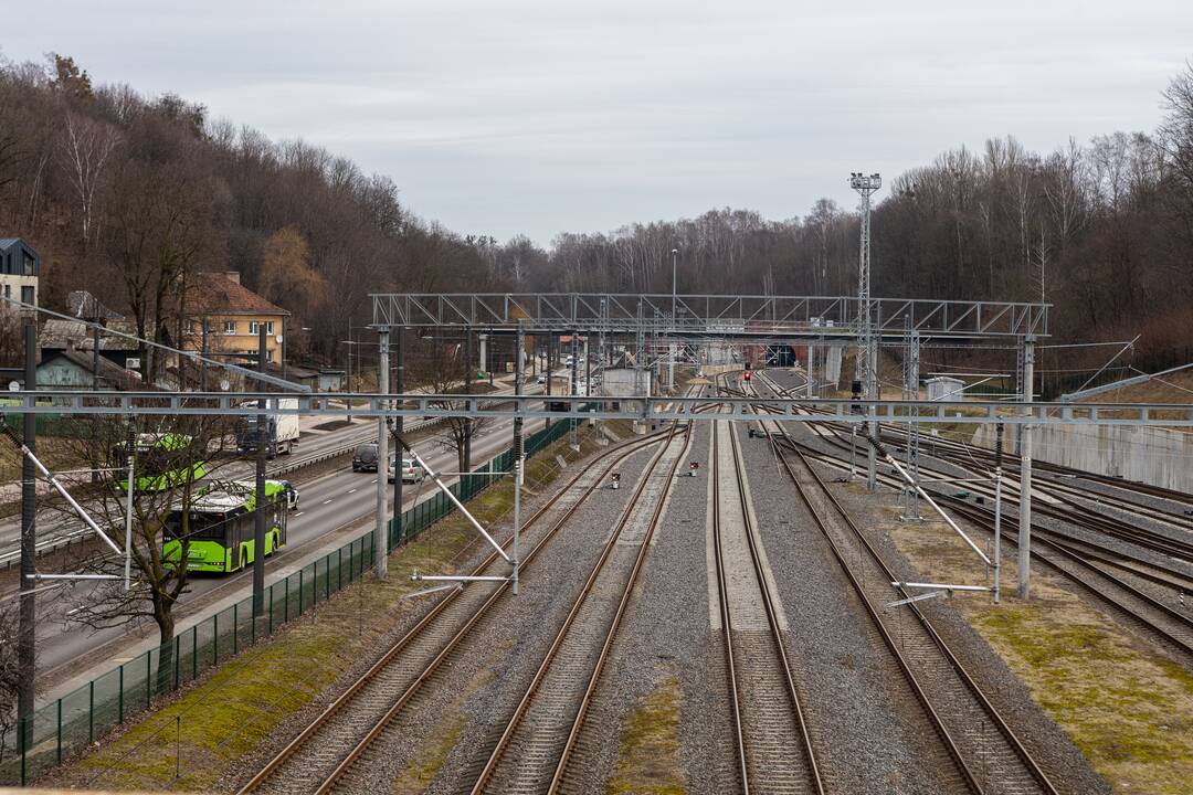 Infrastruktūra: esami pėsčiųjų viadukai esą galėtų būti išėjimas iš automobilių aikštelės į miesto centrą.