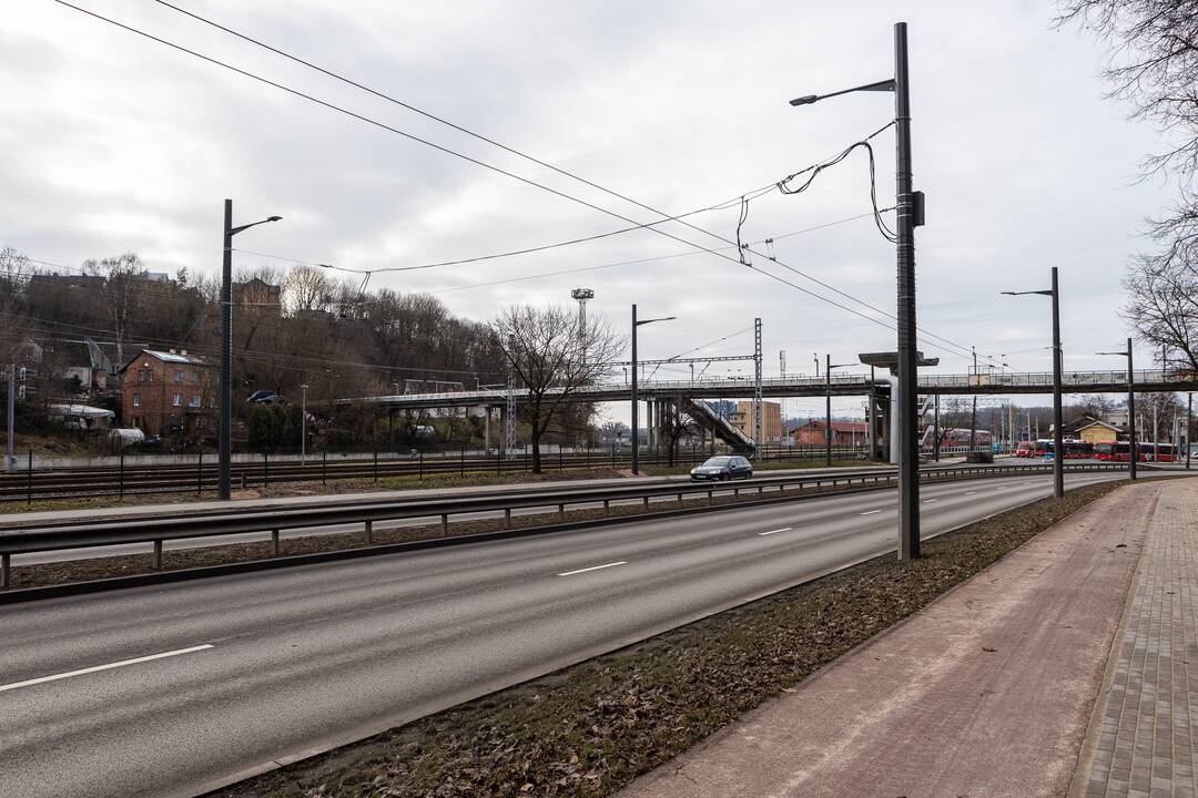 Infrastruktūra: esami pėsčiųjų viadukai esą galėtų būti išėjimas iš automobilių aikštelės į miesto centrą.
