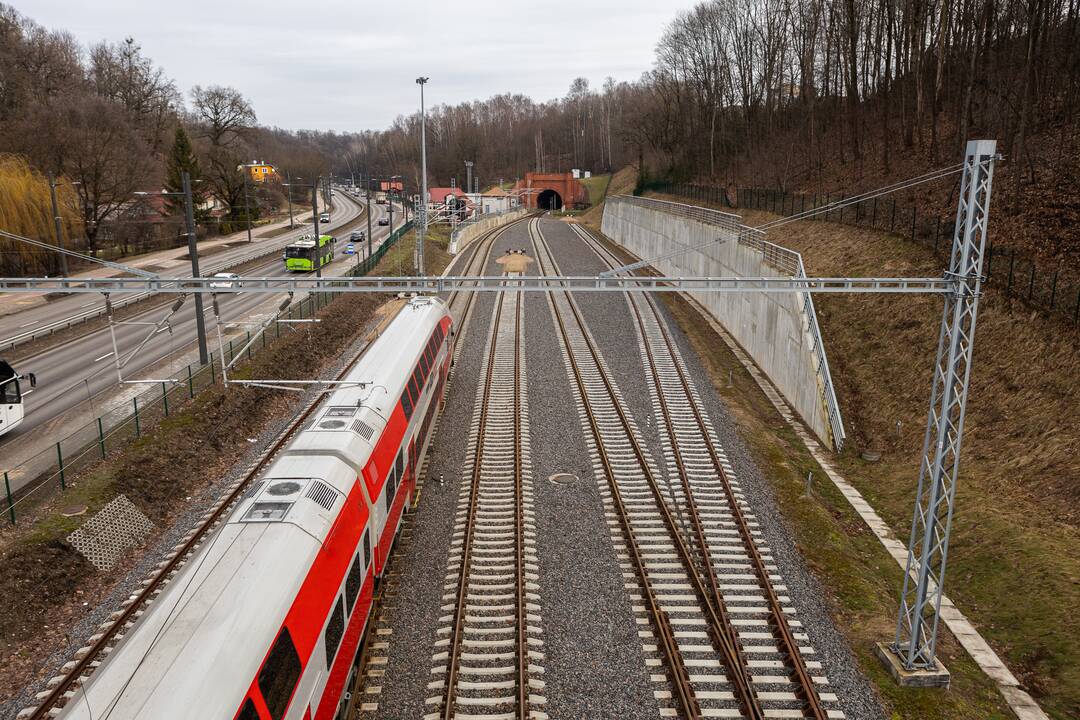 Infrastruktūra: esami pėsčiųjų viadukai esą galėtų būti išėjimas iš automobilių aikštelės į miesto centrą.