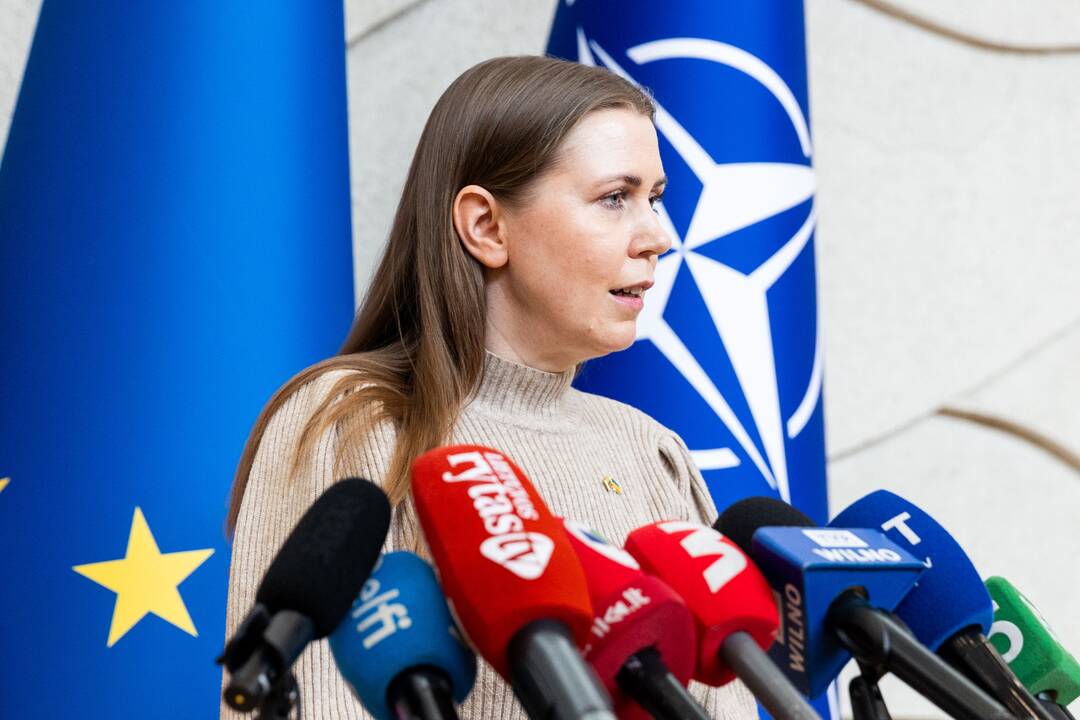 Pernai apie 6,7 tūkst. asmenų karo tarnyba atidėta, kad šaukiamojo amžiaus sportininkai, muzikantai, šokėjai ar gabūs tam tikrose srityse jaunuoliai garsintų Lietuvą.