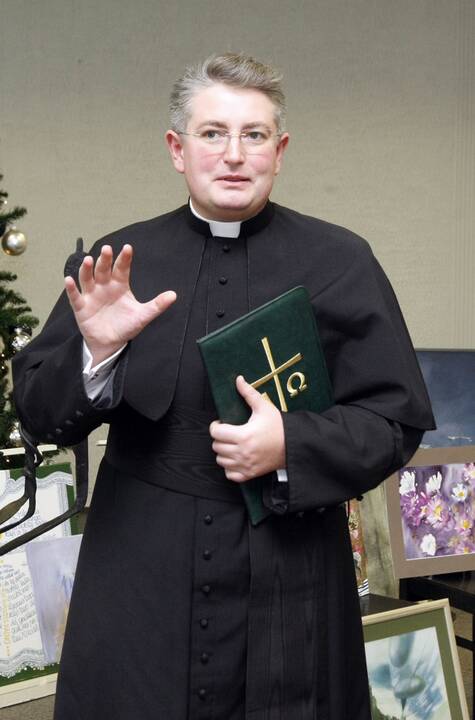 Evangelikų liuteronų kapinėse paprastai dvelkia giedra nuotaika, o užrašai ant kapinių vartų ir antkapinių kryžių byloja apie džiaugsmą iškeliavus pas dangiškąjį tėvą.
