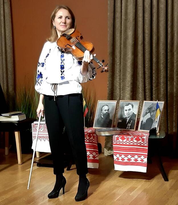 Išsipildymas: Oleh ir Ivanna Podolskiai bendruomenės namuose surengė jautrų koncertą.