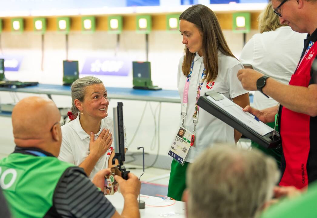 Karjera: Rio de Žaneiro paralimpiadoje E. Matakas 50 m laisvuoju stiliumi nuplaukė per 27,86 sek., Tokijuje – per 26,38 sek., Paryžiuje – per 26,68 sek.