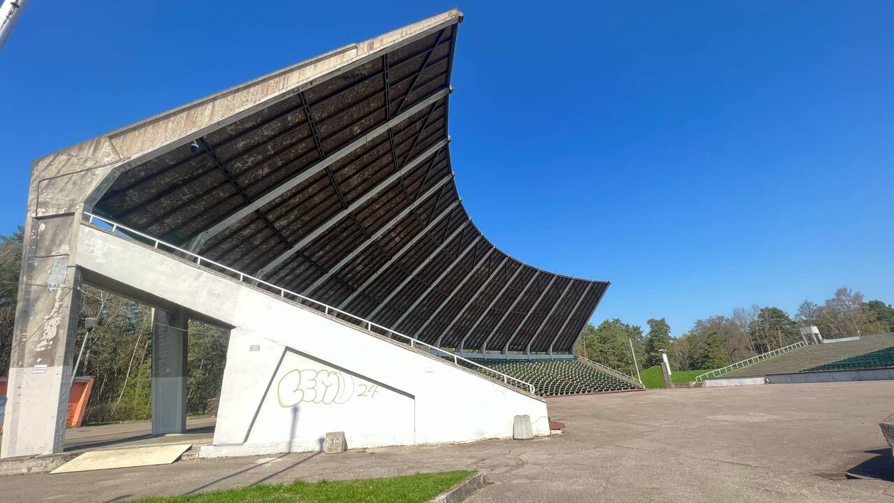 Alternatyva: Vasaros estrados remontas gali trukti iki dvejų metų, tad svarstoma galimybė renginius perkelti į laikiną sceną miesto centre.