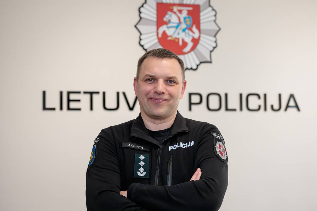 Įvertinimas: anot Policijos departamento, M. Akelaitis laimėjo Kauno apskrities policijos vadovo atranką dėl savo patirties dirbant prie tarptautinių projektų ir teisėkūros srityje.
