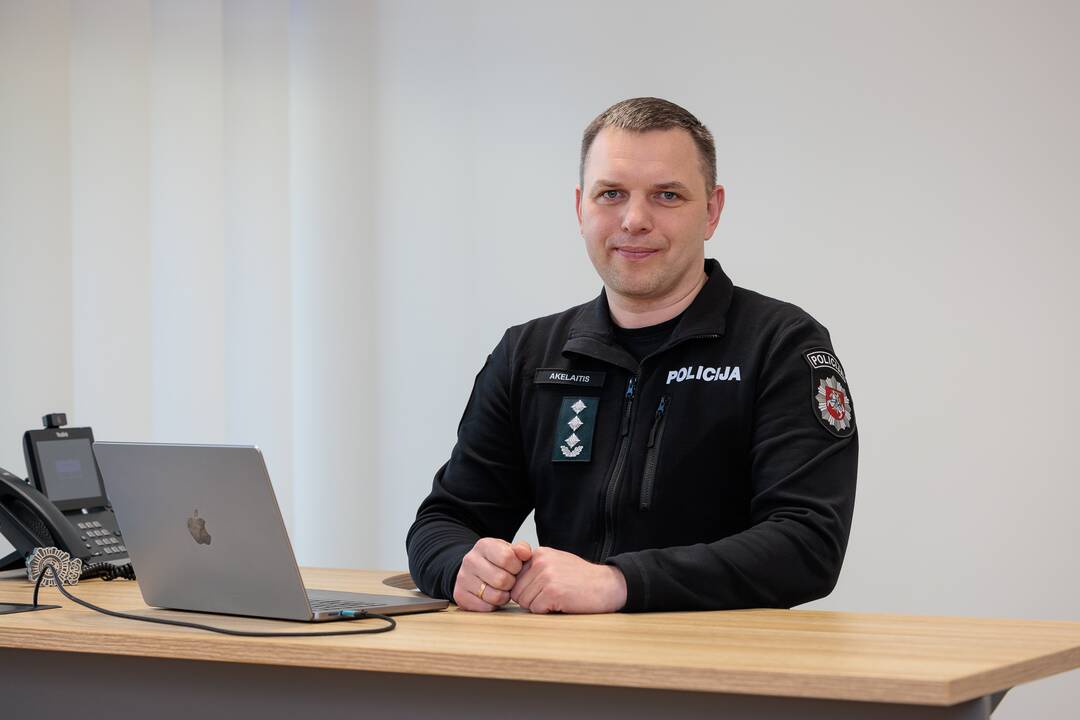 Įvertinimas: anot Policijos departamento, M. Akelaitis laimėjo Kauno apskrities policijos vadovo atranką dėl savo patirties dirbant prie tarptautinių projektų ir teisėkūros srityje.