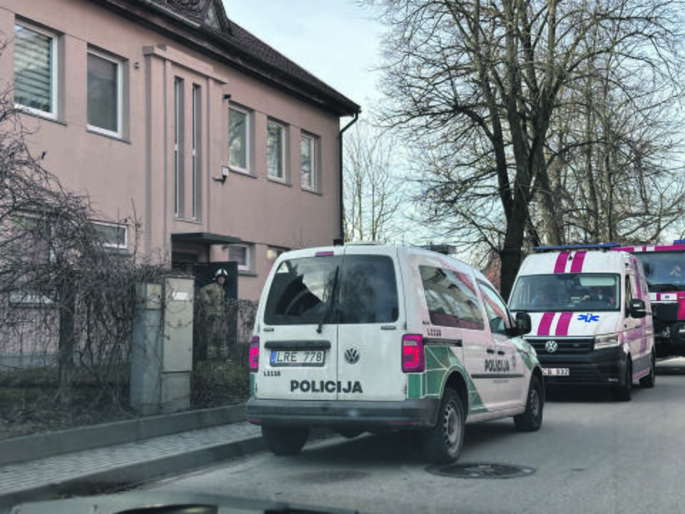 Skydas: medikams į pagalbą tenka kviesti pareigūnus.