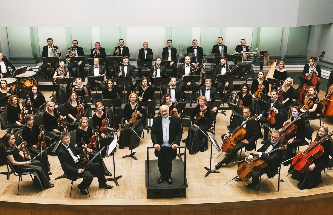 Nuotaika: prieš pradėdamas į jubiliejinį sezoną KMSO kviečia pasimėgauti pamėgtų operečių arijomis.