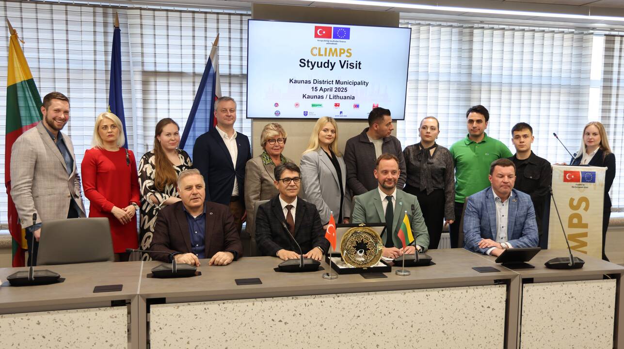 Dėmesys tvarumui, pramonei ir partnerystei