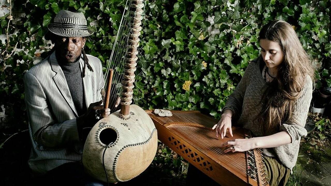 „World“ muzikos atlikėja: visi šioje žemėje esame vieno kraujo