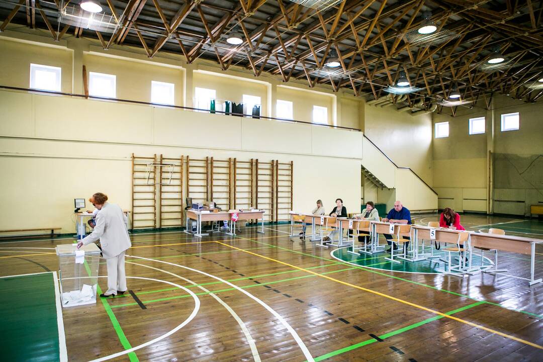 Kauno miesto ir rajono gyventojai balsuoja referendume