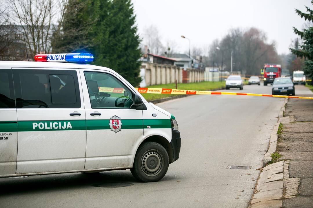 Žaliakalnyje – aliarmas dėl sprogmens