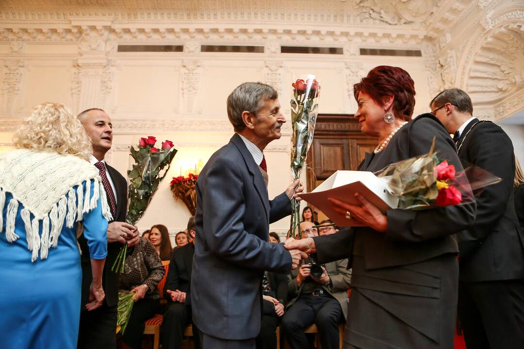 Kauno rotušėje išdalyti Gerumo kristalai