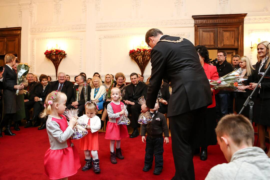 Kauno rotušėje išdalyti Gerumo kristalai