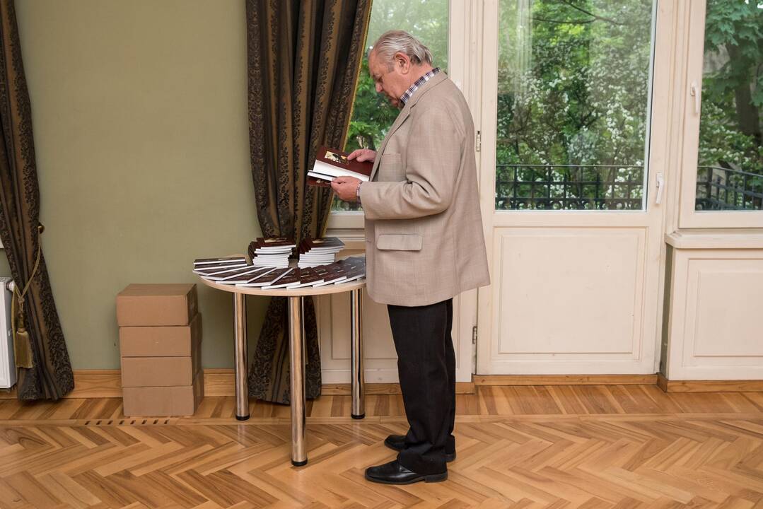 Knygos apie kunigą V. Butkų pristatymas