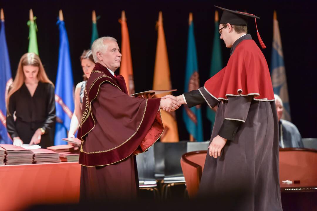 VDU diplomų įteikimo šventė