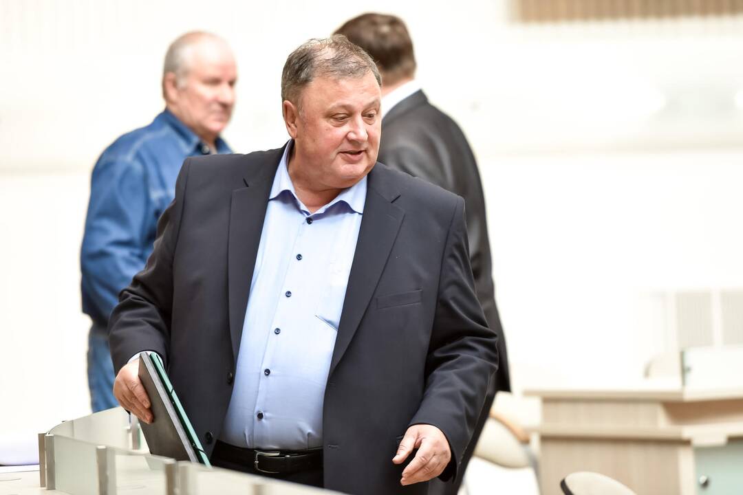 Tarybos posėdis 2015-06-30