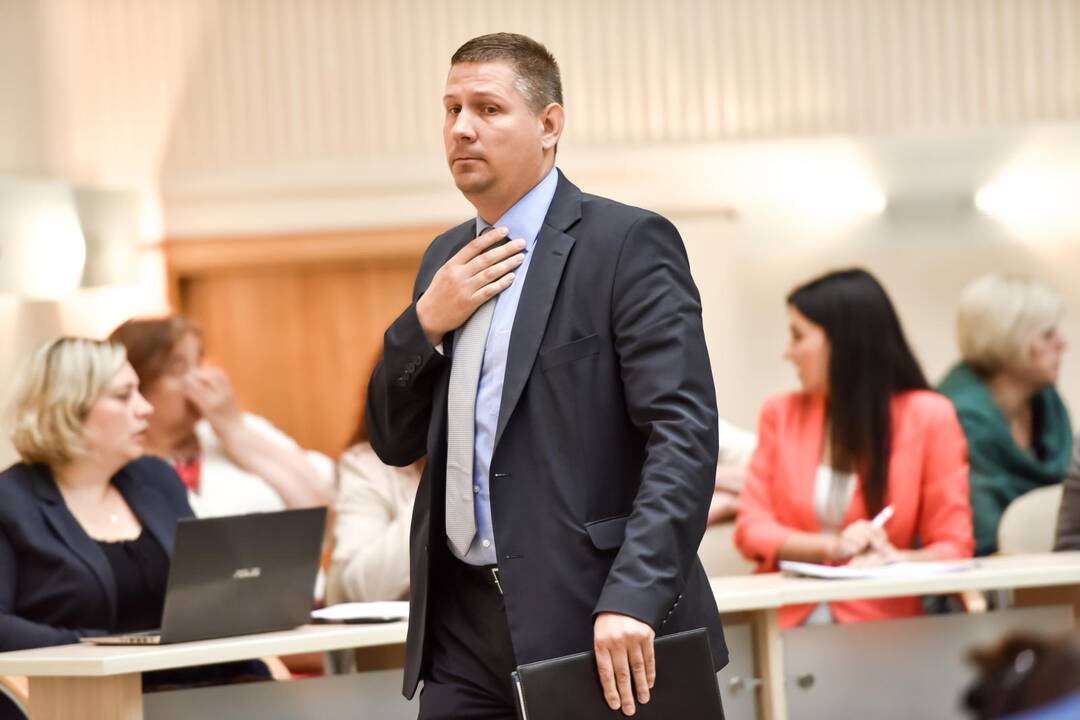 Tarybos posėdis 2015-06-30