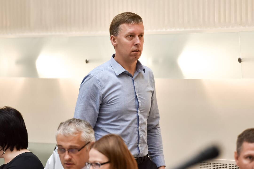 Tarybos posėdis 2015-06-30