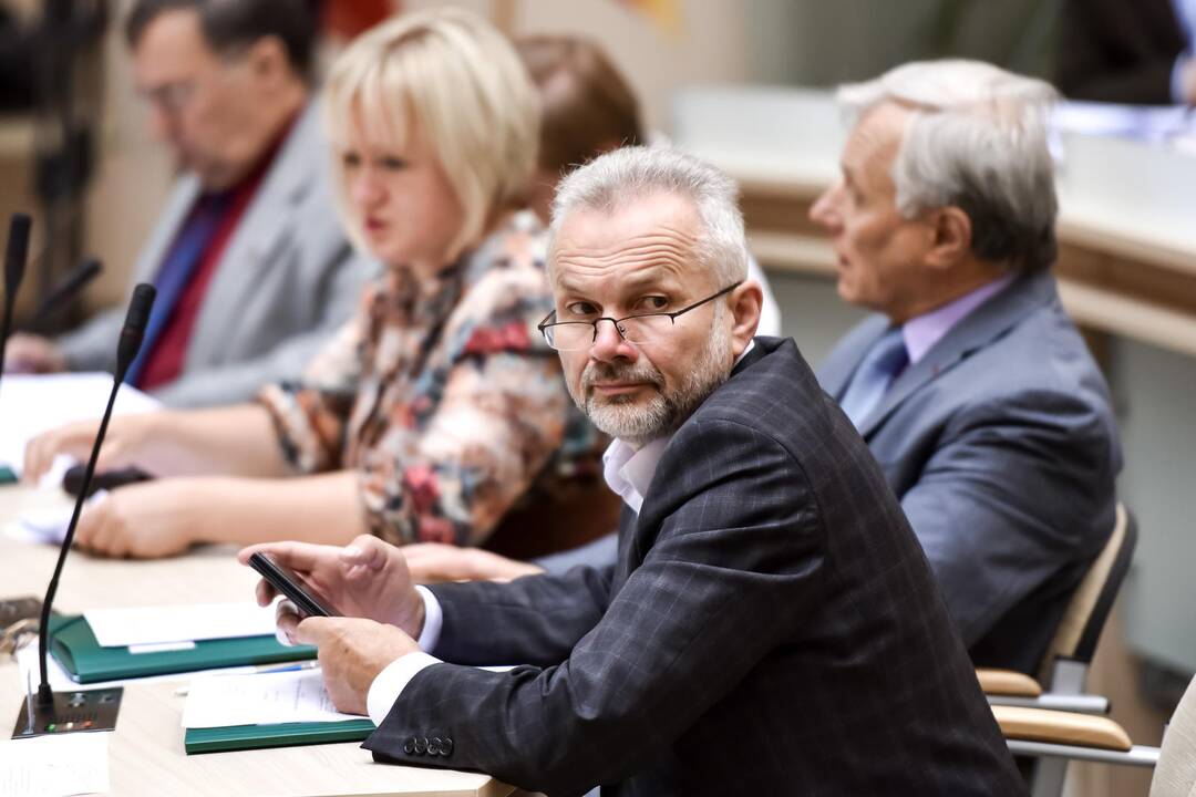 Tarybos posėdis 2015-06-30
