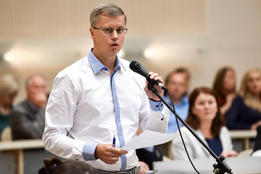 Tarybos posėdis 2015-06-30