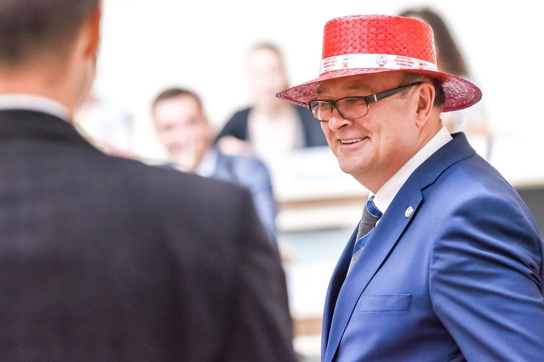 Tarybos posėdis 2015-06-30