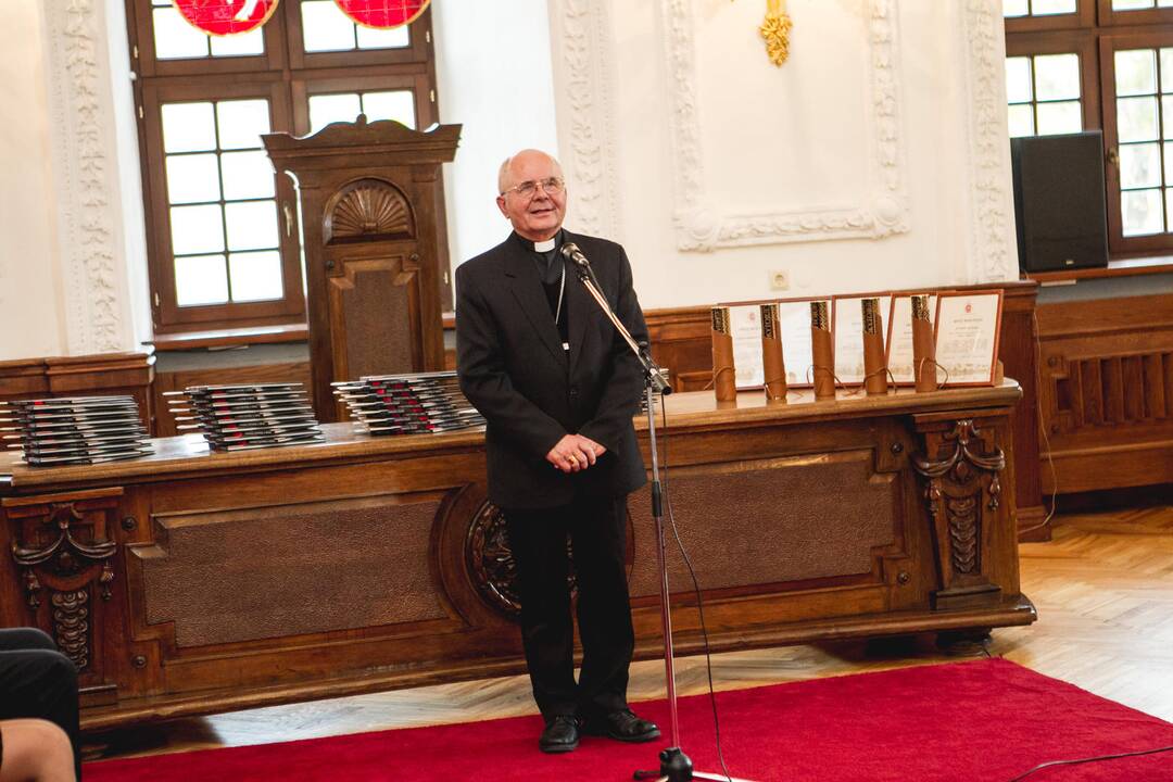 Apdovanoti geriausi Kauno mokytojai