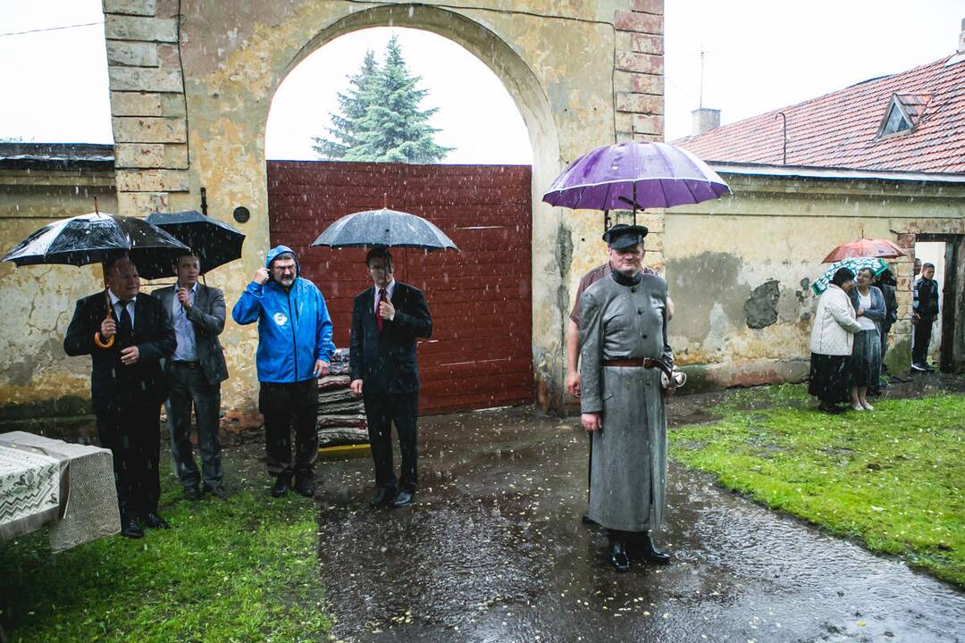 Į Turžėnus atriedėjo pašto karieta