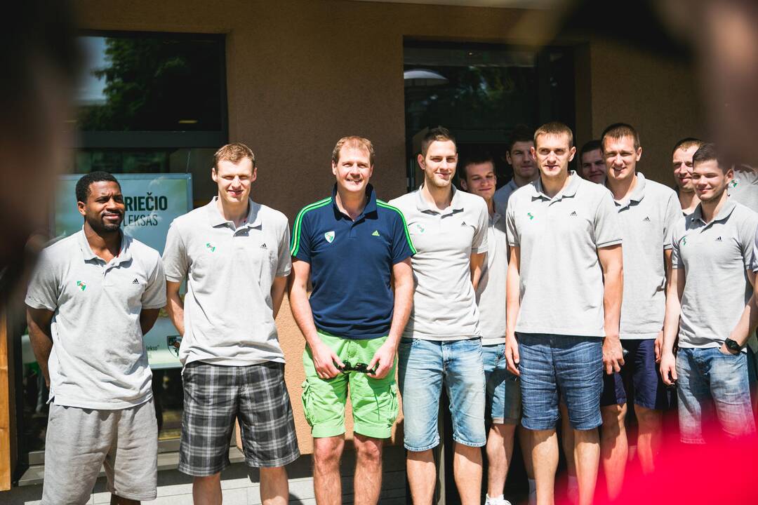 „McDonald‘s“ šlovės alėjoje atsirado M. Pociaus delno įspaudas