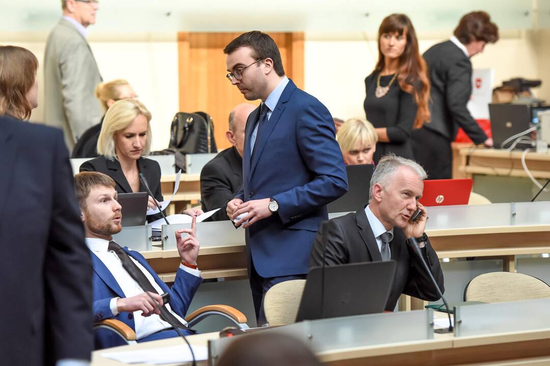 Tarybos posėdis 2015-04-30