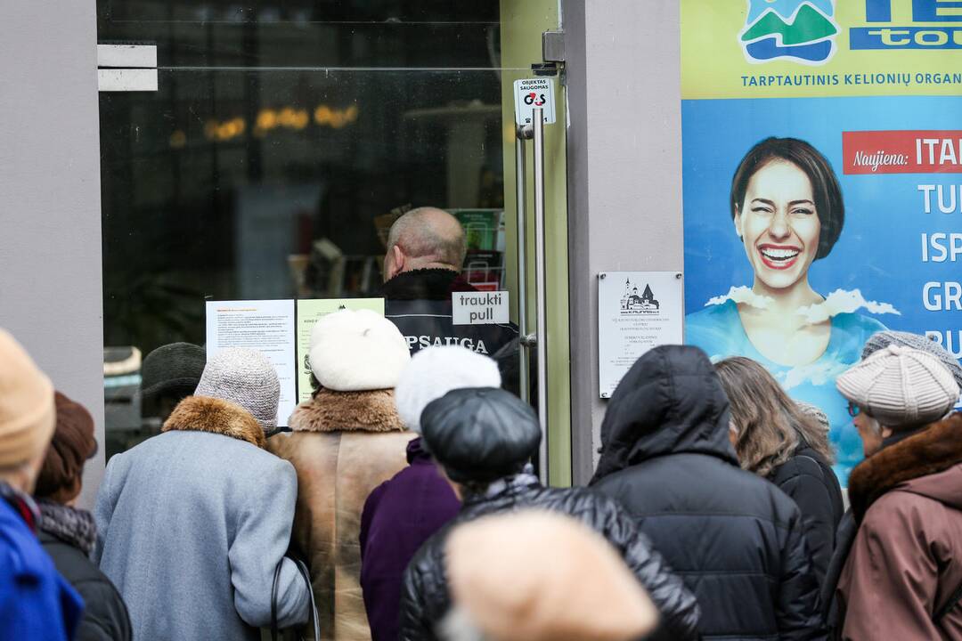 Senjorai skuba įsigyti pigesnius bilietus