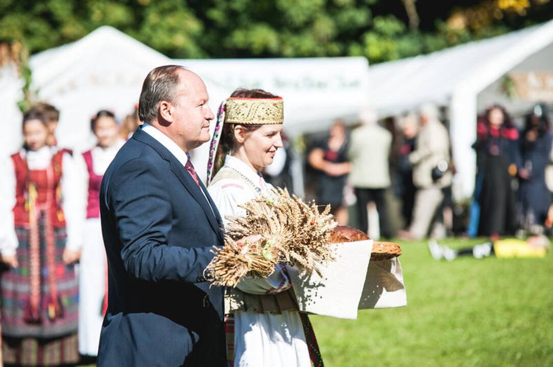 Derliaus šventė „Rudens sambariai 2013“