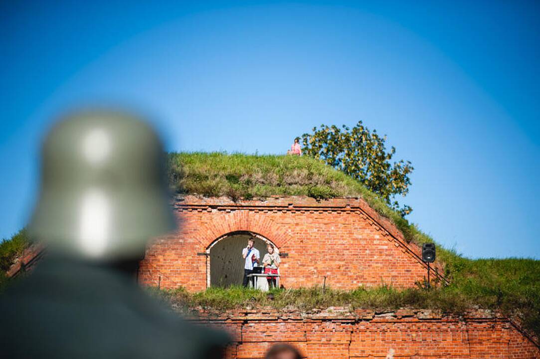 Gyvųjų šachmatų kova VII forte