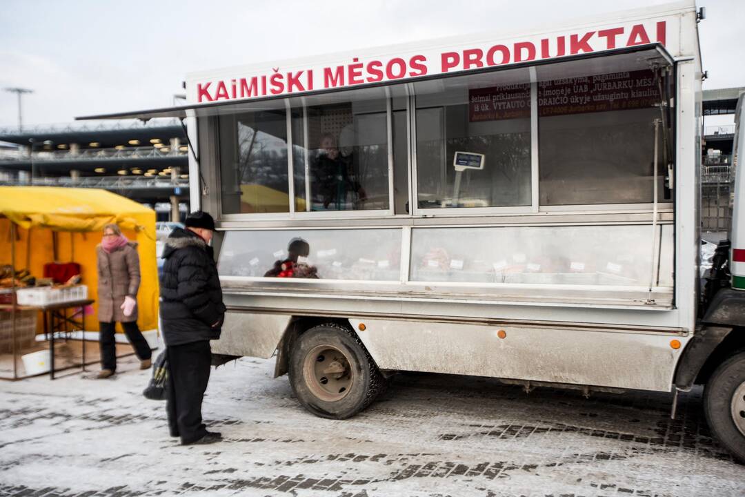 Prekyba rūkytos mėsos gaminiais