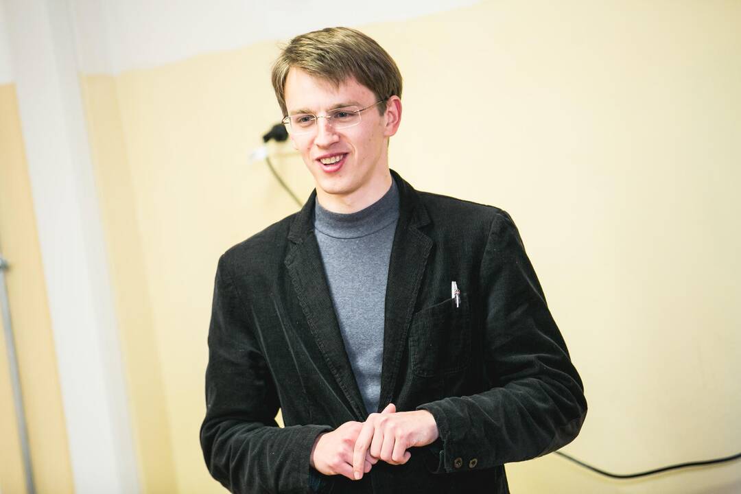 Lietuviško palydovo pristatymas moksleiviams