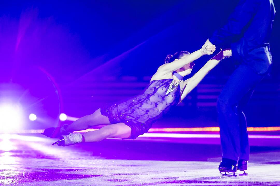 „Liepsnojantis Kalėdų ledas 2014“