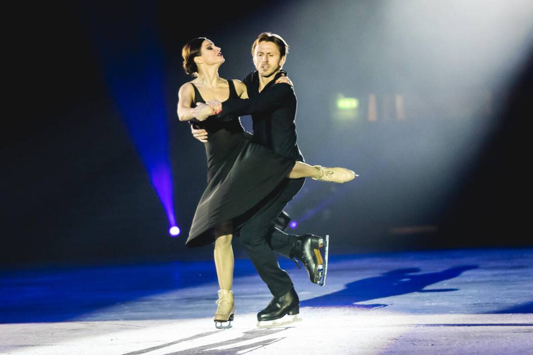 „Liepsnojantis Kalėdų ledas 2014“
