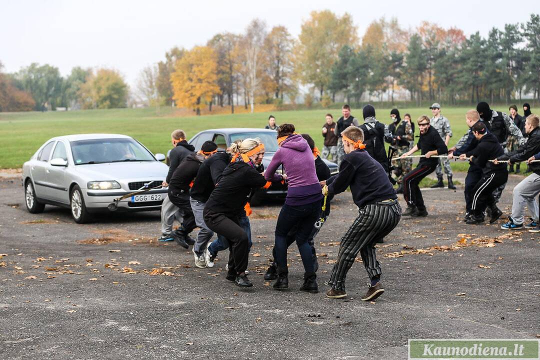 MRU pirmakursių krikštynos